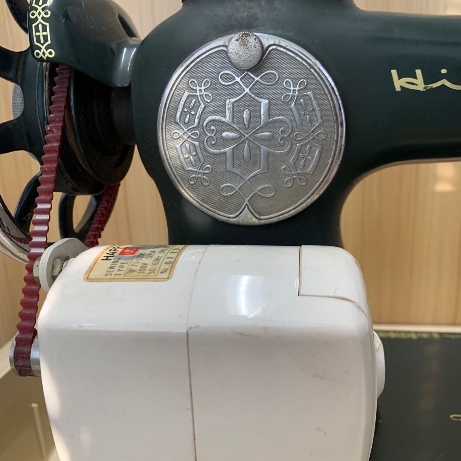 足踏みミシン、HITACHI HITACHI 日立 足踏みミシン 本体 おまけ付き A475 - メルカリ
