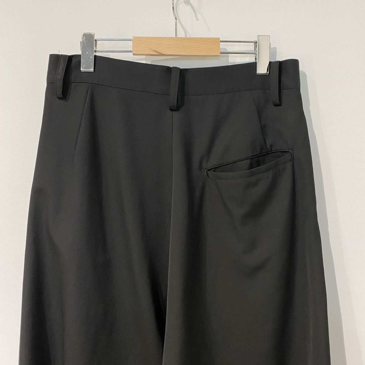 LIMI feu Standard W／Gabardine Sarrouel Pantsシーズンレス定番