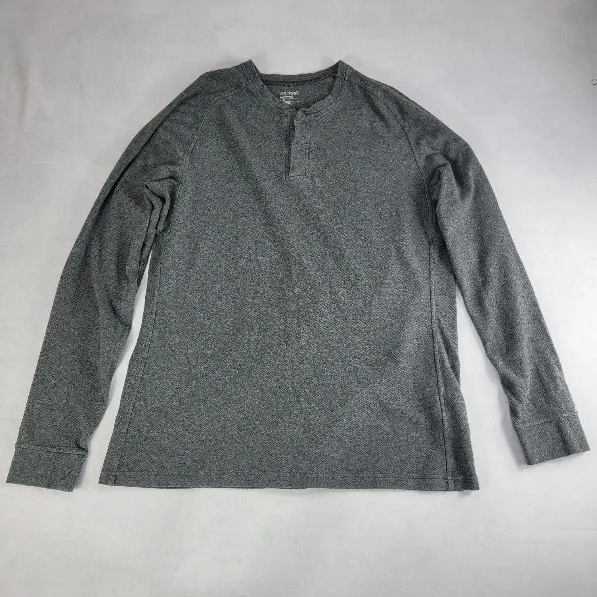 ARC'TERYX アークテリクス 長袖 Tシャツ