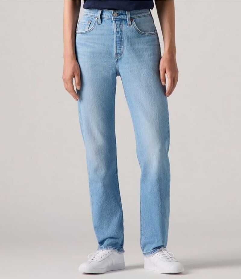 リーバイス レディース ボトムス デニムパンツ レギュラーフィット ジーンズ LevisR 501R Original High Rise Regular Fit Jeans No Referee