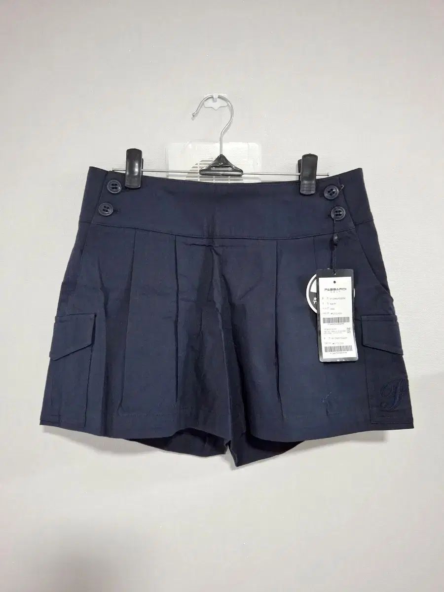 レディース PASSARDI ネイビー カーゴ ハーフパンツ