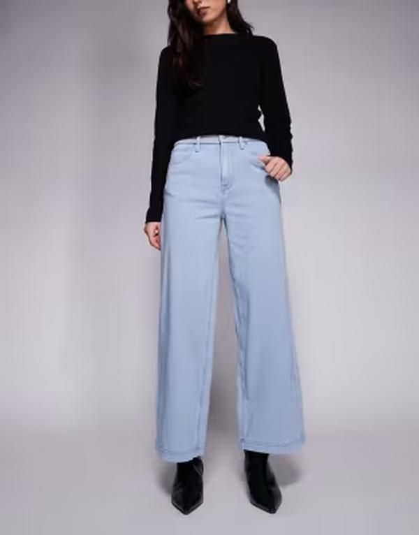 グッドアメリカン レディース ボトムス デニムパンツ クロップド ジーンズ Good American jeanius cropped good skate jeans in light blue w