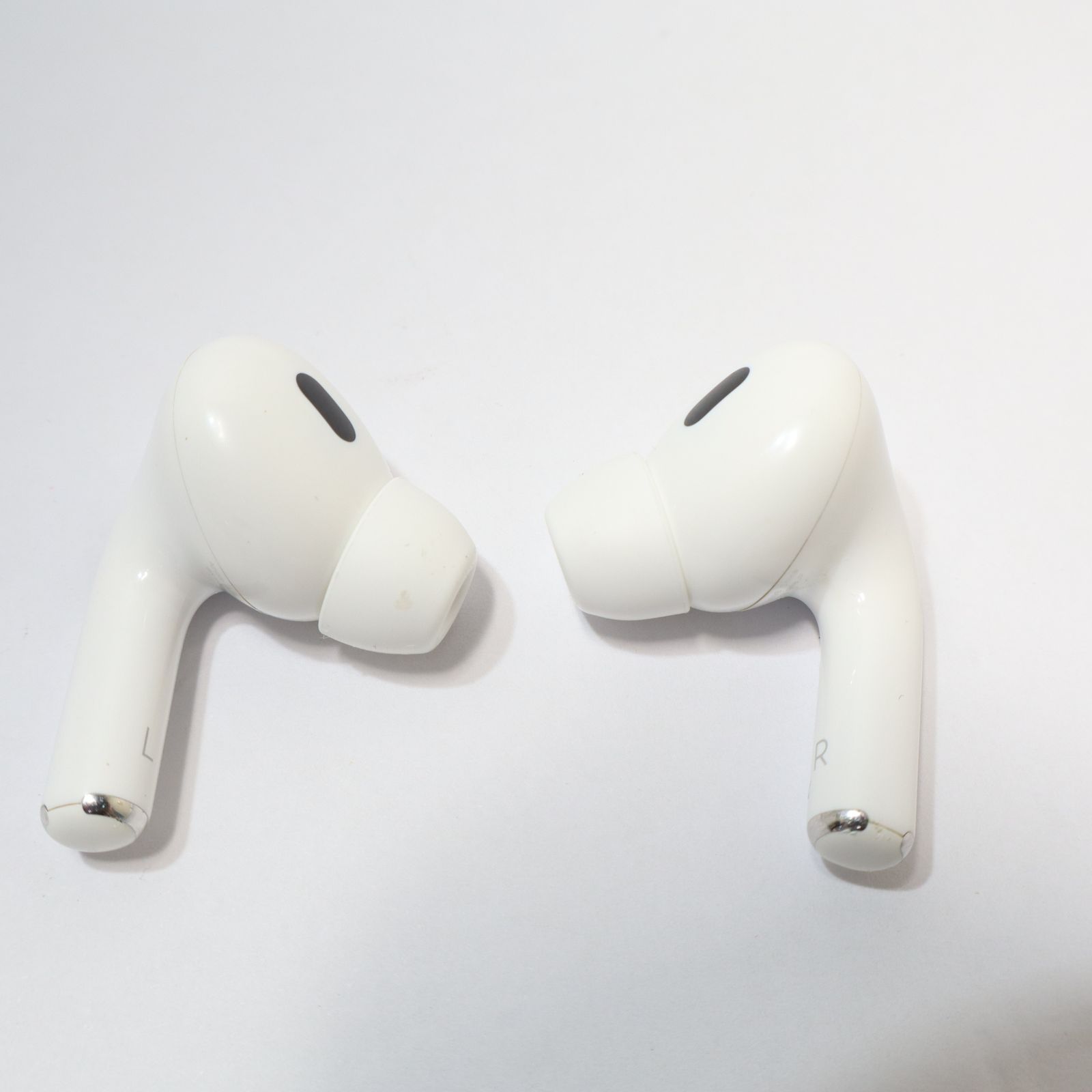 Apple Airpods pro A2700 第二世代 ワイヤレスイヤホン アカウント削除