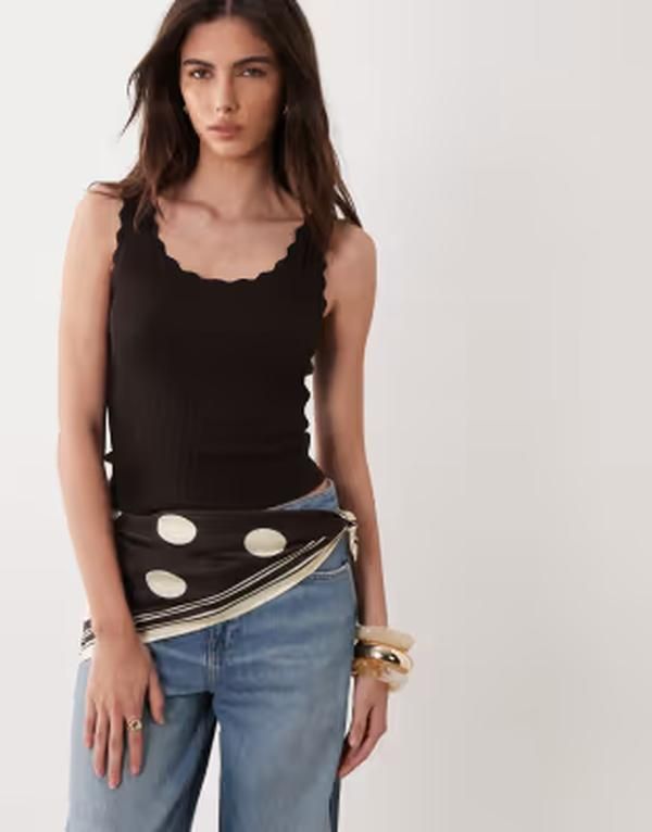 ジェイディーワイ レディース トップス ベスト ニット JDY scallop edge knitank top in chocolate torte チョコレート