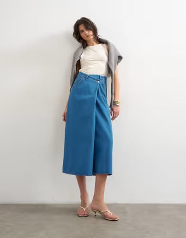 トップショップ レディース ボトムスカート ミディ デニム Topshop denimidi wrap circle skirt in mid BLUE ブルー
