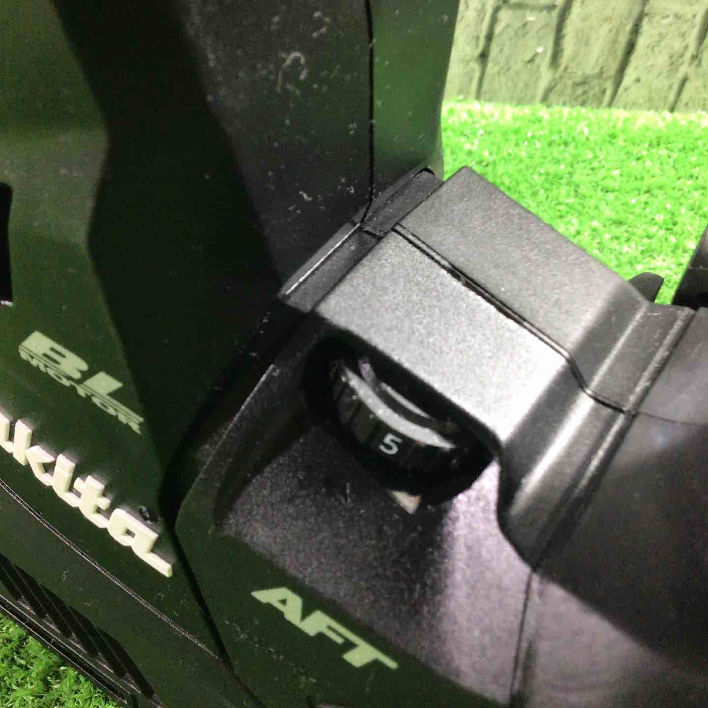 ☆マキタ(makita) コードレスハンマドリル HR001GZKB【川口店】