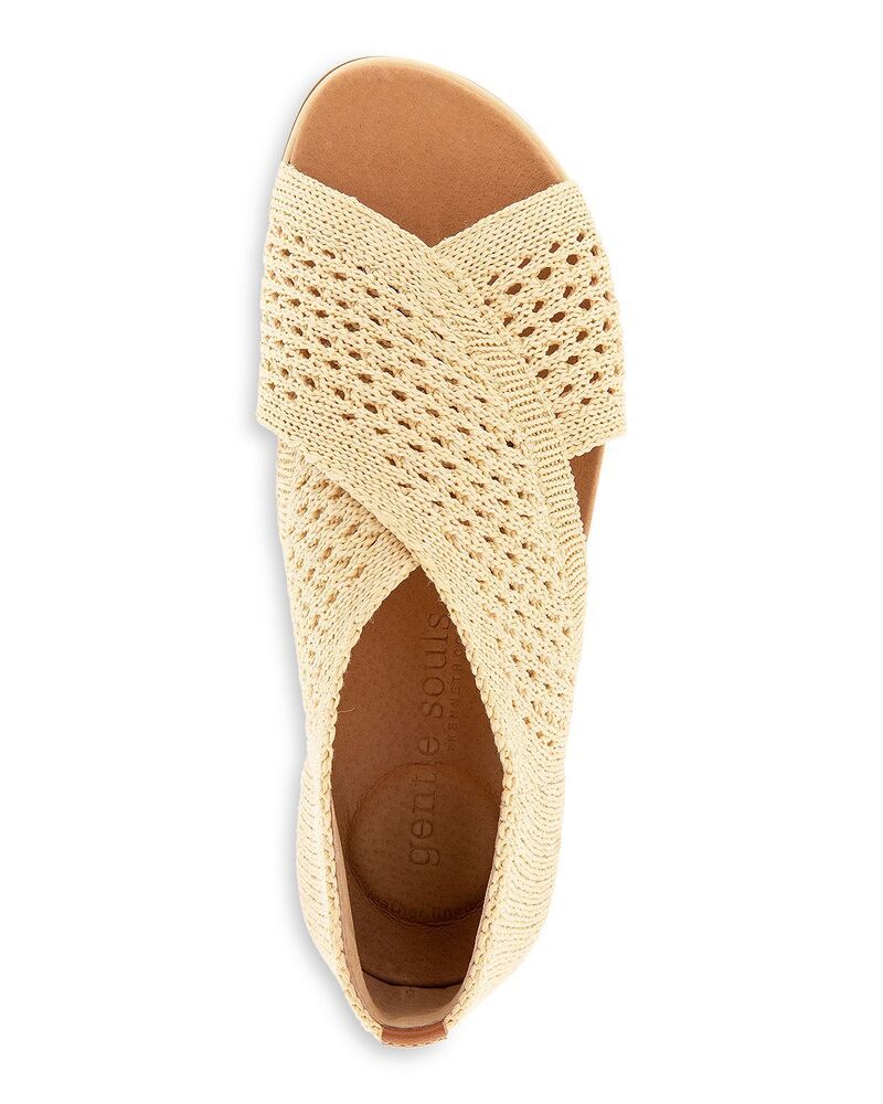 ケネスコール レディース シューズ サンダル Gentle Souls by Kenneth Cole Womens Lainey Slip On Crisscrossandals Natural K