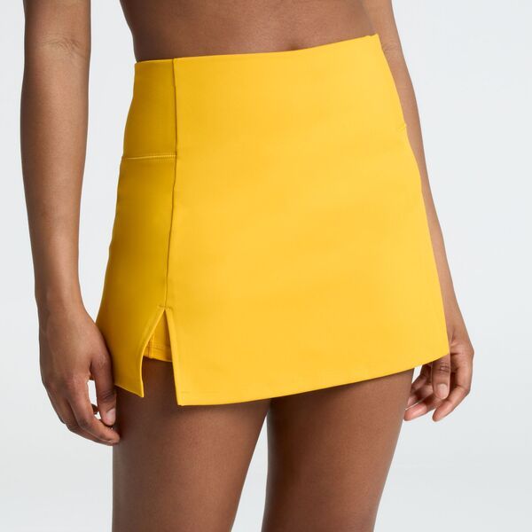 DSG レディース ボトムス ハーフパンツ・ショーツ DSG Womens Momentum Skort 20 University Gold ゴールド