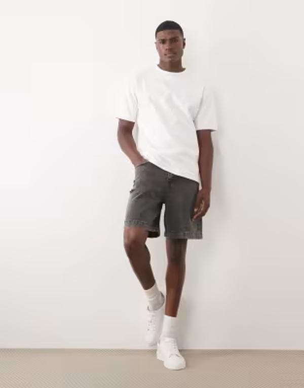エイソス メンズ ボトムス ハーフパンツ・ショーツ ASOS DESIGN bermuda jorts in washed black with rips WASHED BLACK ブラック