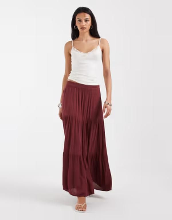 オンリー レディース ボトムスカート ティアード マキシ ONLY tiered maxi skirt in dark RED レッド