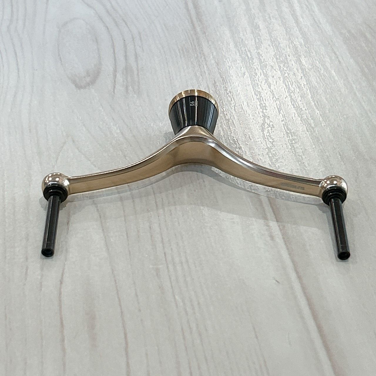 中古品】ダイワ SLPワークス 22RCS マシンカットライトハンドル 90mm