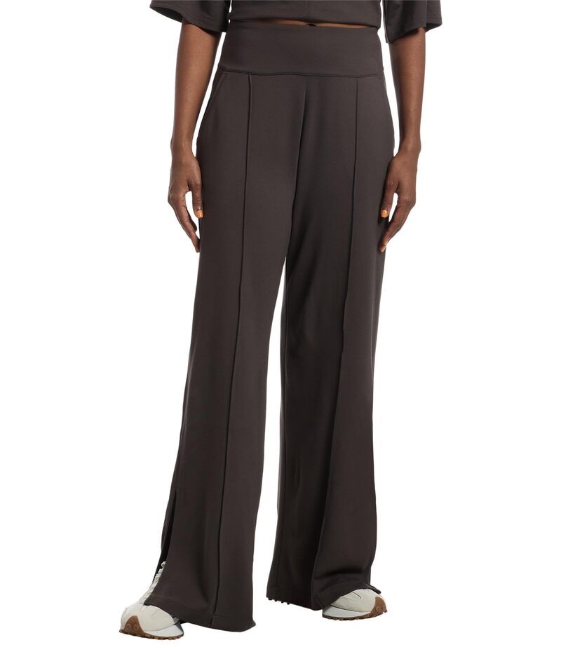 トラビスマヒュー レディース ボトムス カジュアルパンツ TravisMathew Spa Day Pants Coffee Grounds コーヒー