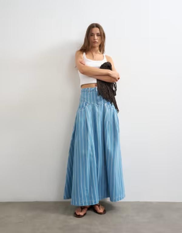 トップショップ レディース ボトムスカート プリーツ プリント デニム マキシ Topshop denim pleated yoke maxi skirt in striped print STRIP