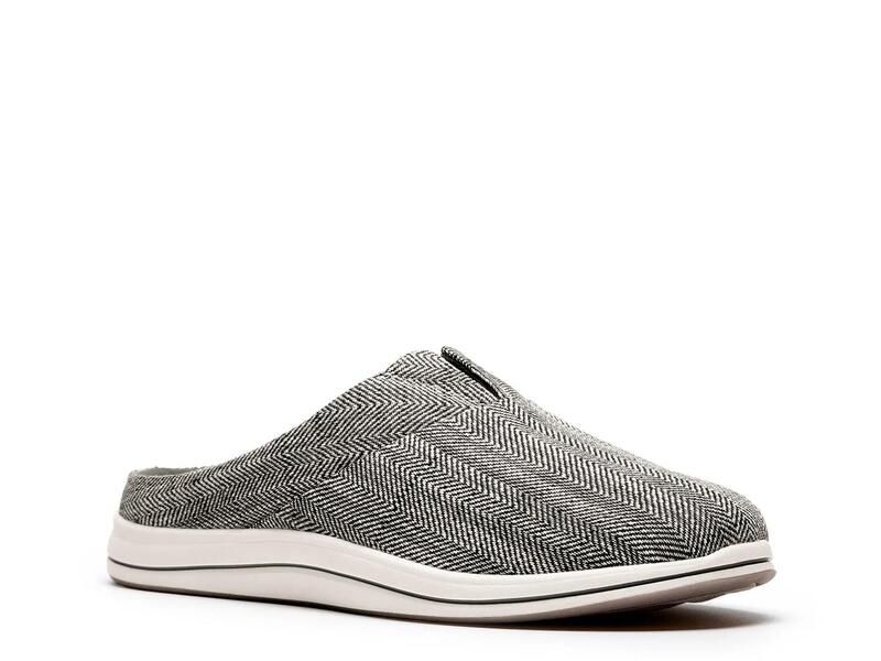 クラークス レディース シューズ スリッポン・ローファー ClarksCloudsteppers Breeze Amelia SlipOn Black ブラック