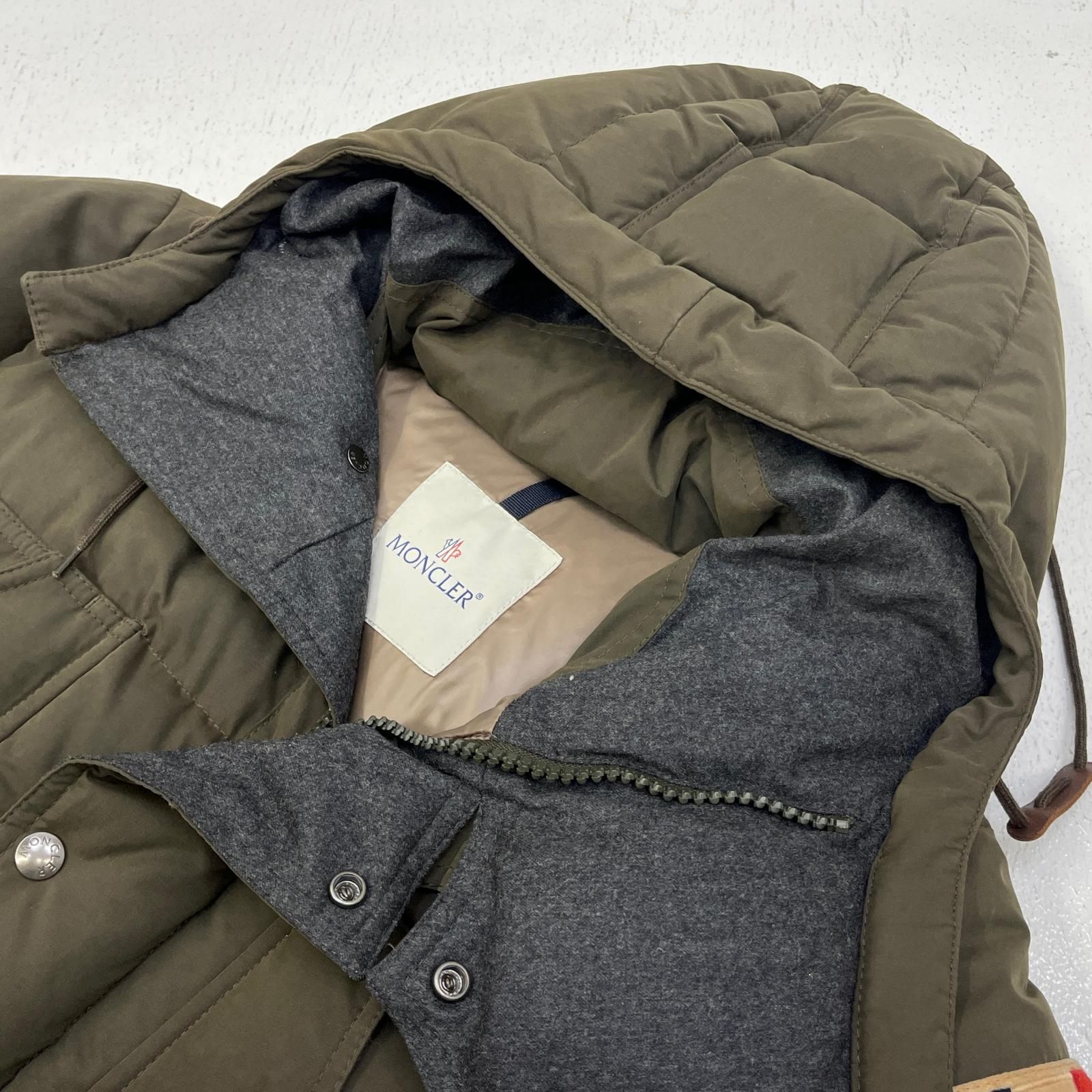 加古川店】 中古 MONCLER | モンクレール ダウンジャケット GILDAS