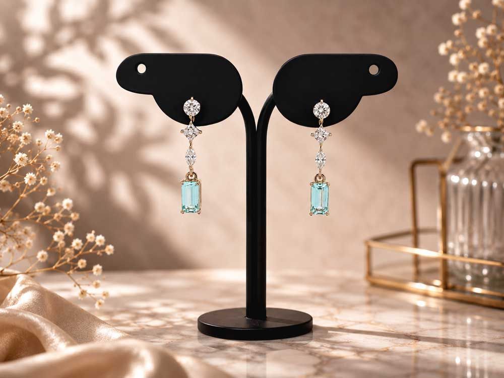 パライバトルマリン ダイヤモンド K18 ピアス 中宝鑑別書付き　Jewelry Paraiba Tourmaline0.19ct 0.21ct Dia0.15ct×2 Earring