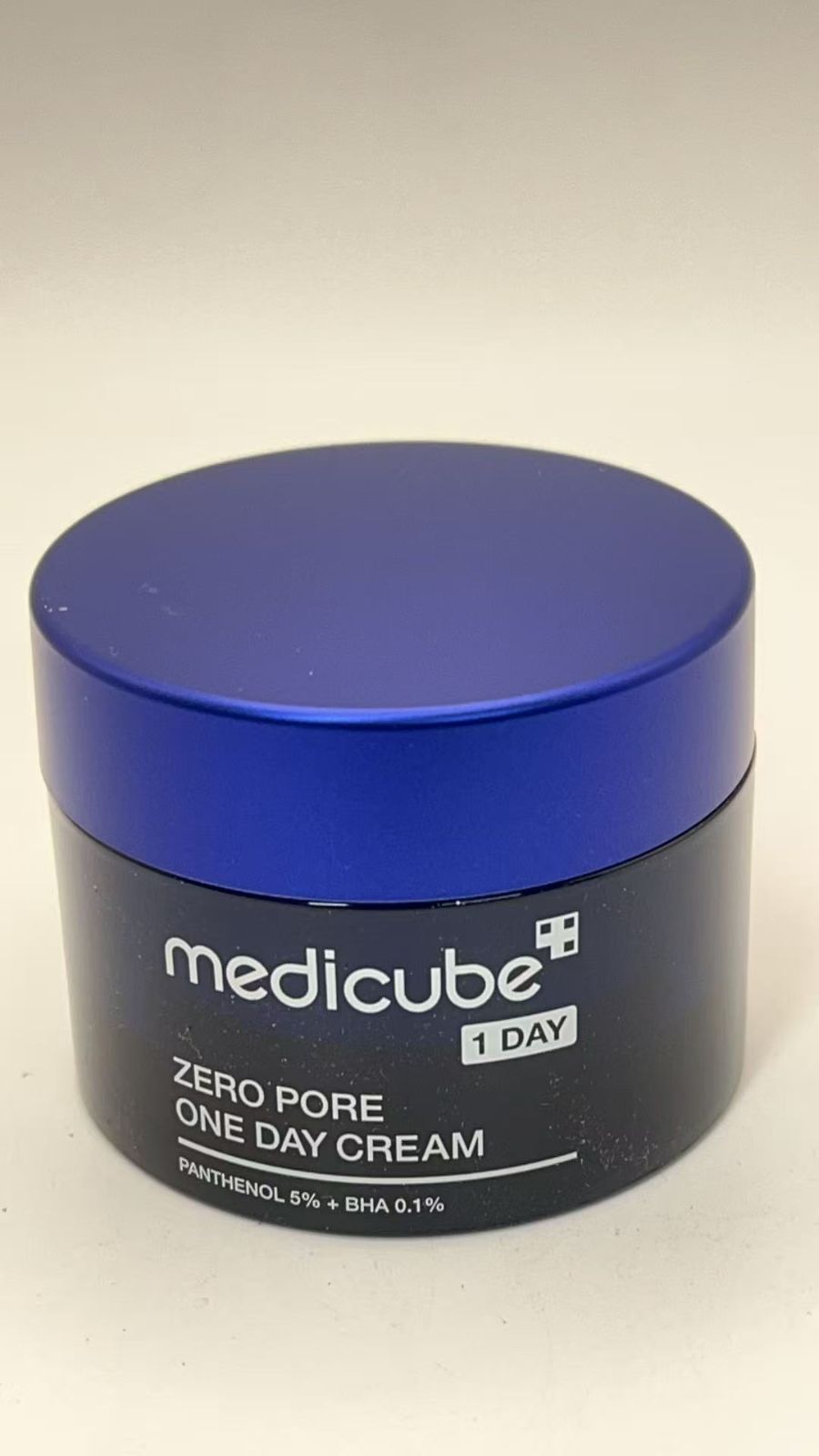 メディキューブ ゼロ毛穴ワンデークリーム 50ml **4424308 B0B6ZQ6XKC