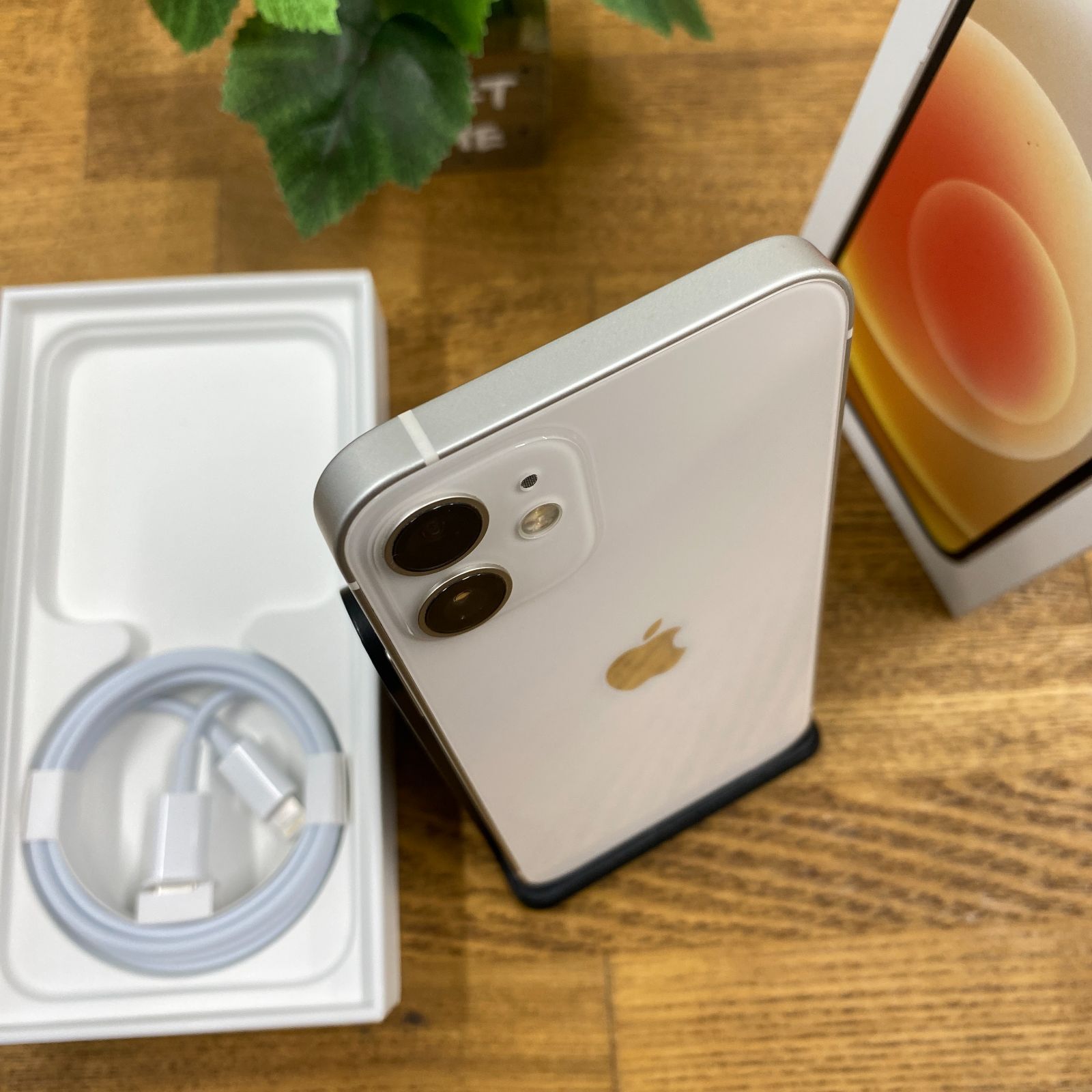 美品 iPhone12 Mini 128GB ホワイト SIMフリー - メルカリ