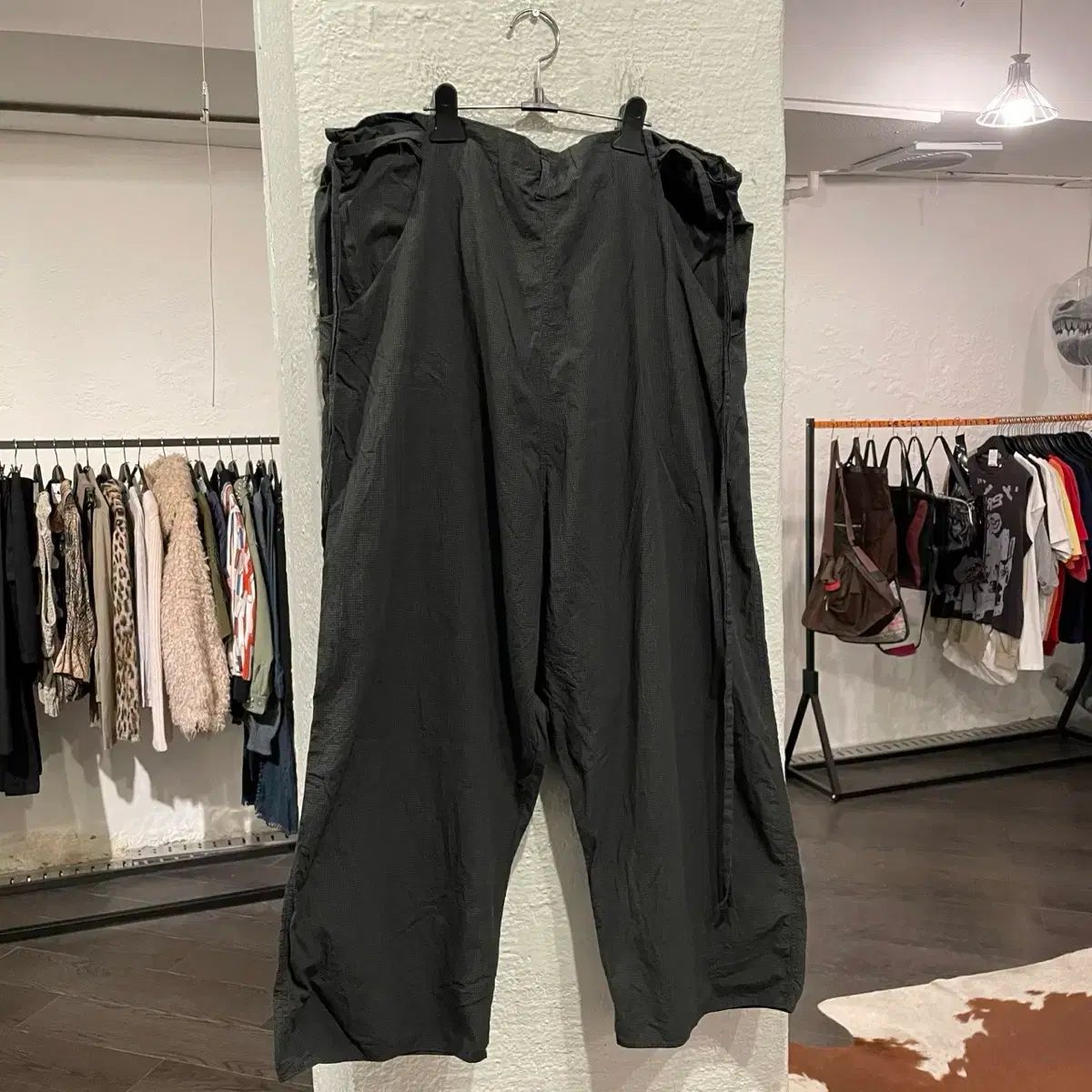 フォーム DEXプレッション オーバーサイズ パンツ