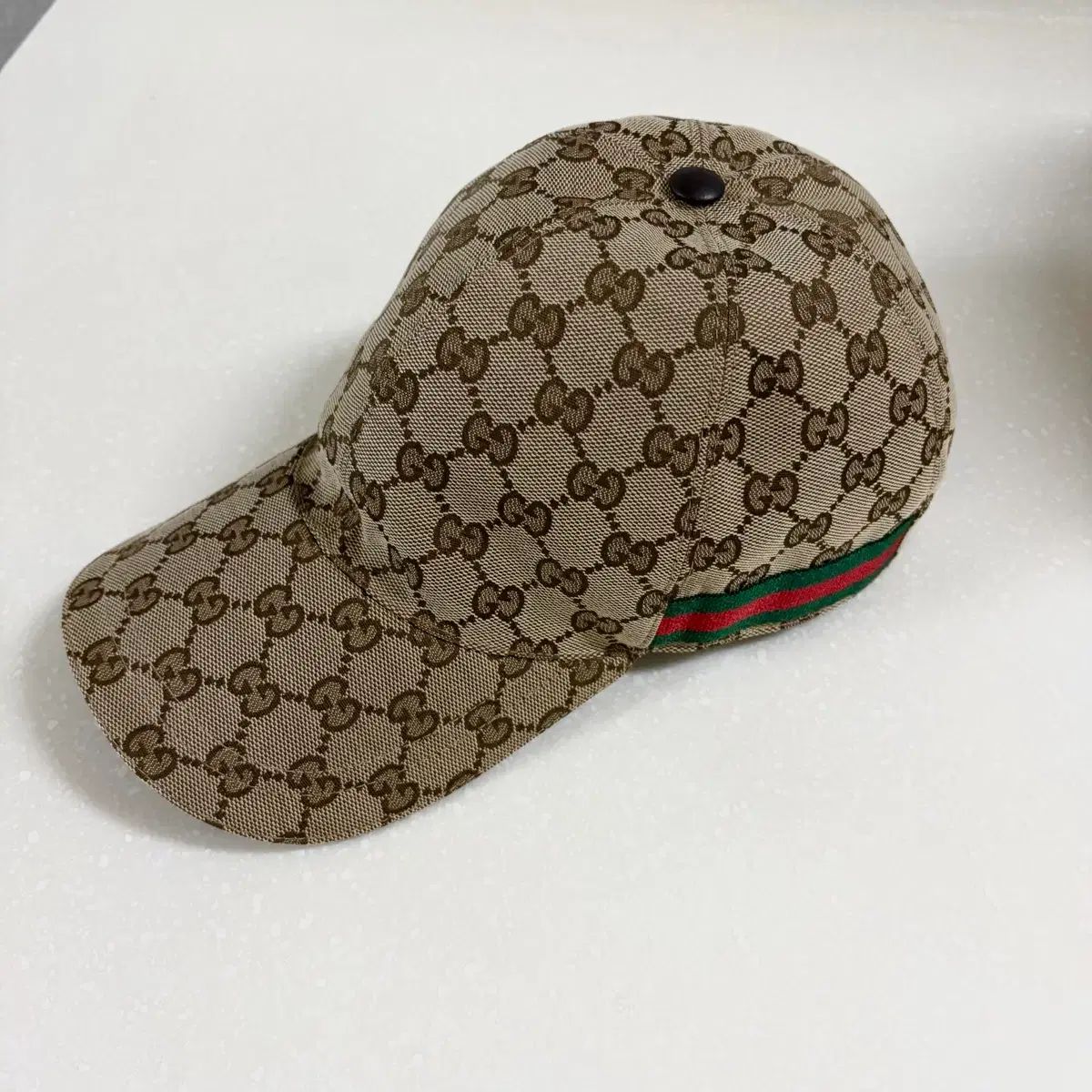 正規品/S GUCCI グッチ ロゴ ベースボールキャップ