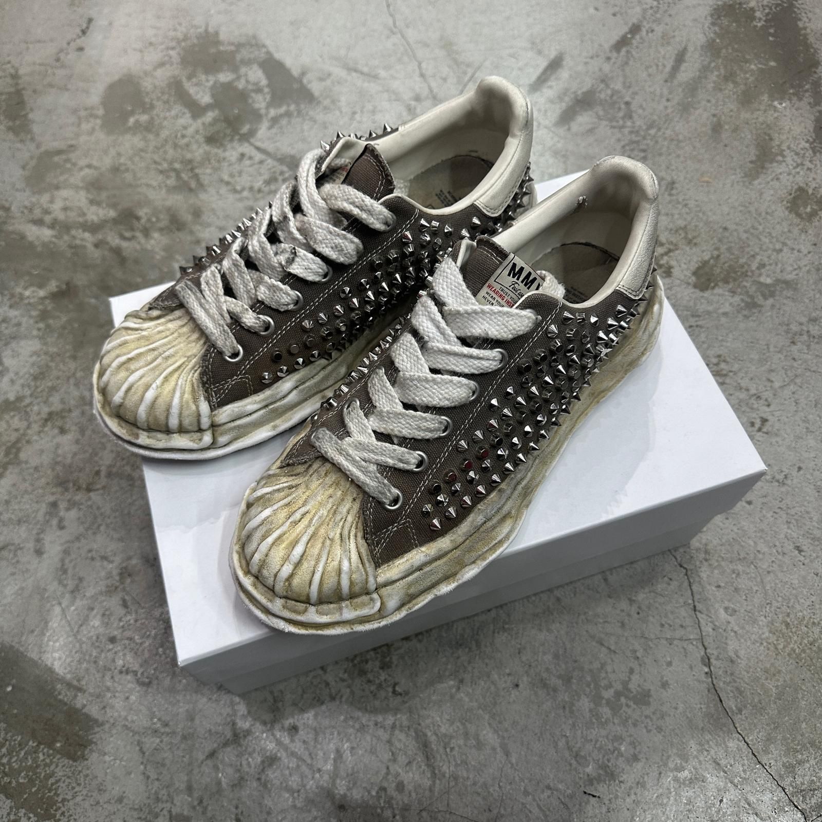 Maison MIHARA YASUHIRO BLAKEY Studded Canvas Low-top Sneaker 