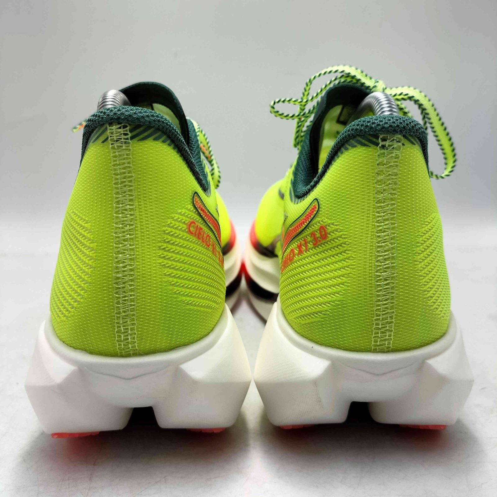 ホカオネオネ HOKA ONE ONE ホカ シエロ X1 3.0 ランニングシューズ