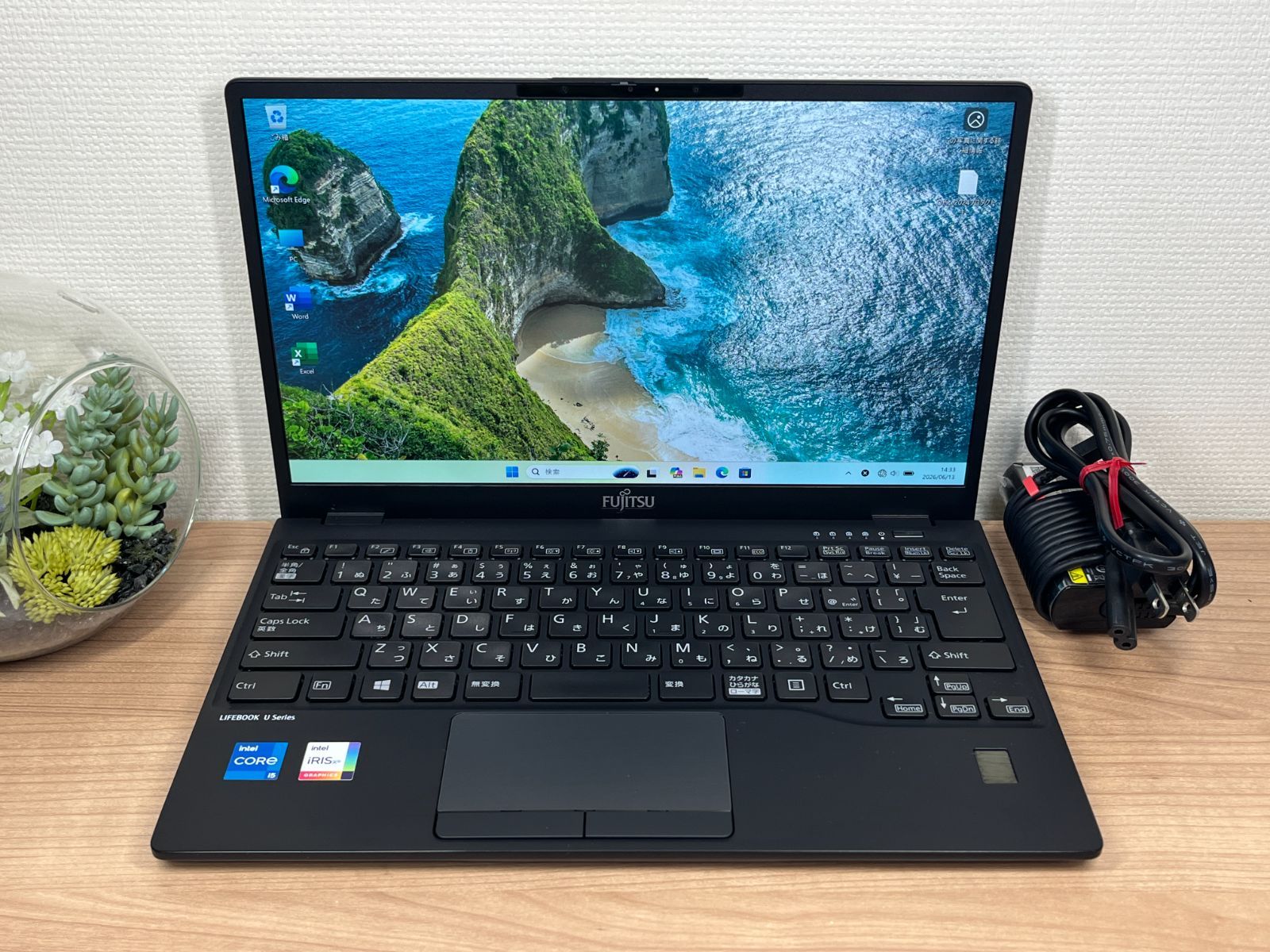 超美品〉04321 Fujitsu Lifebook U9311/HX 8GB 第11世代 office2024 ノートパソコン 軽量