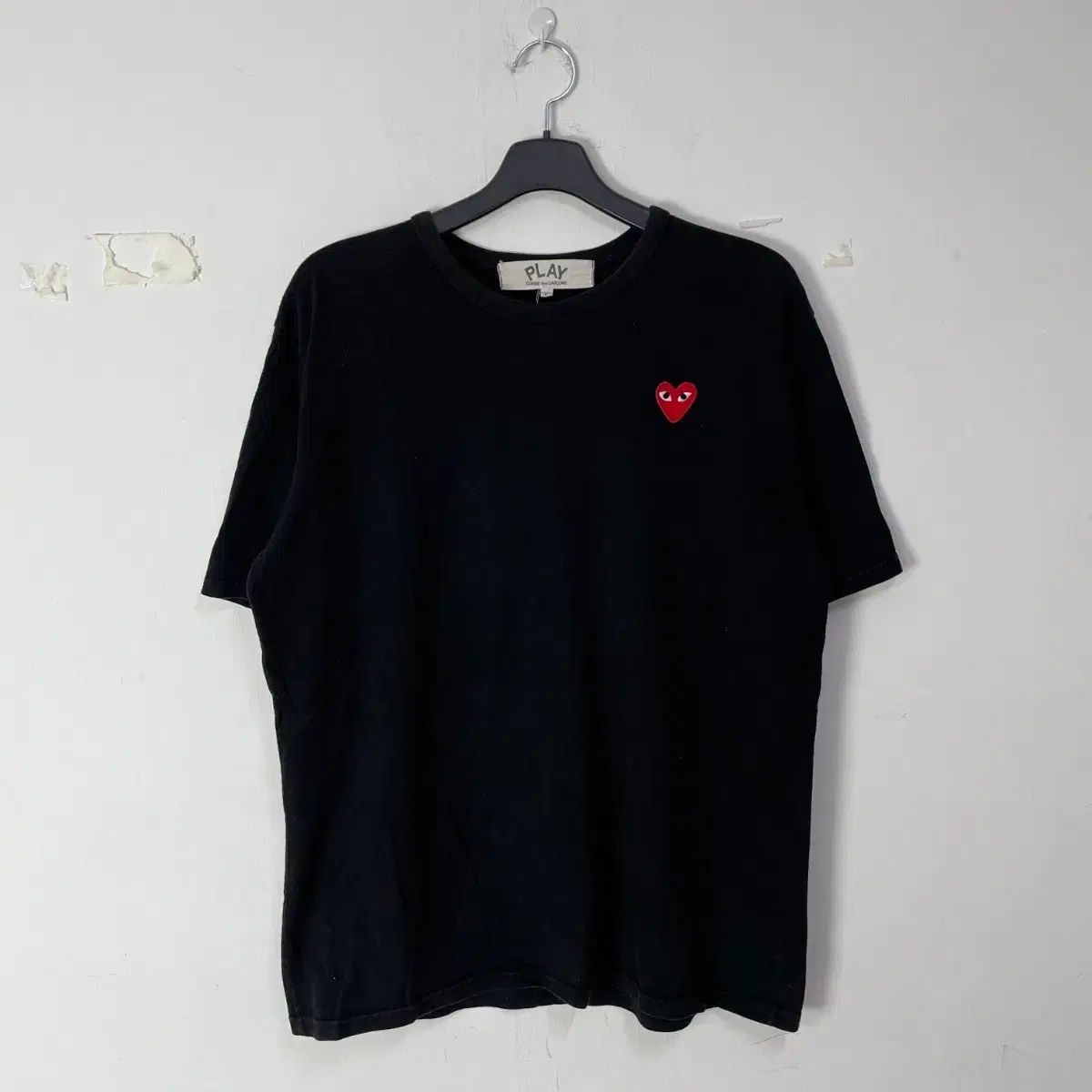 COMME des GARCONS PLAY 半袖Tシャツ ブラック ハート ロゴ