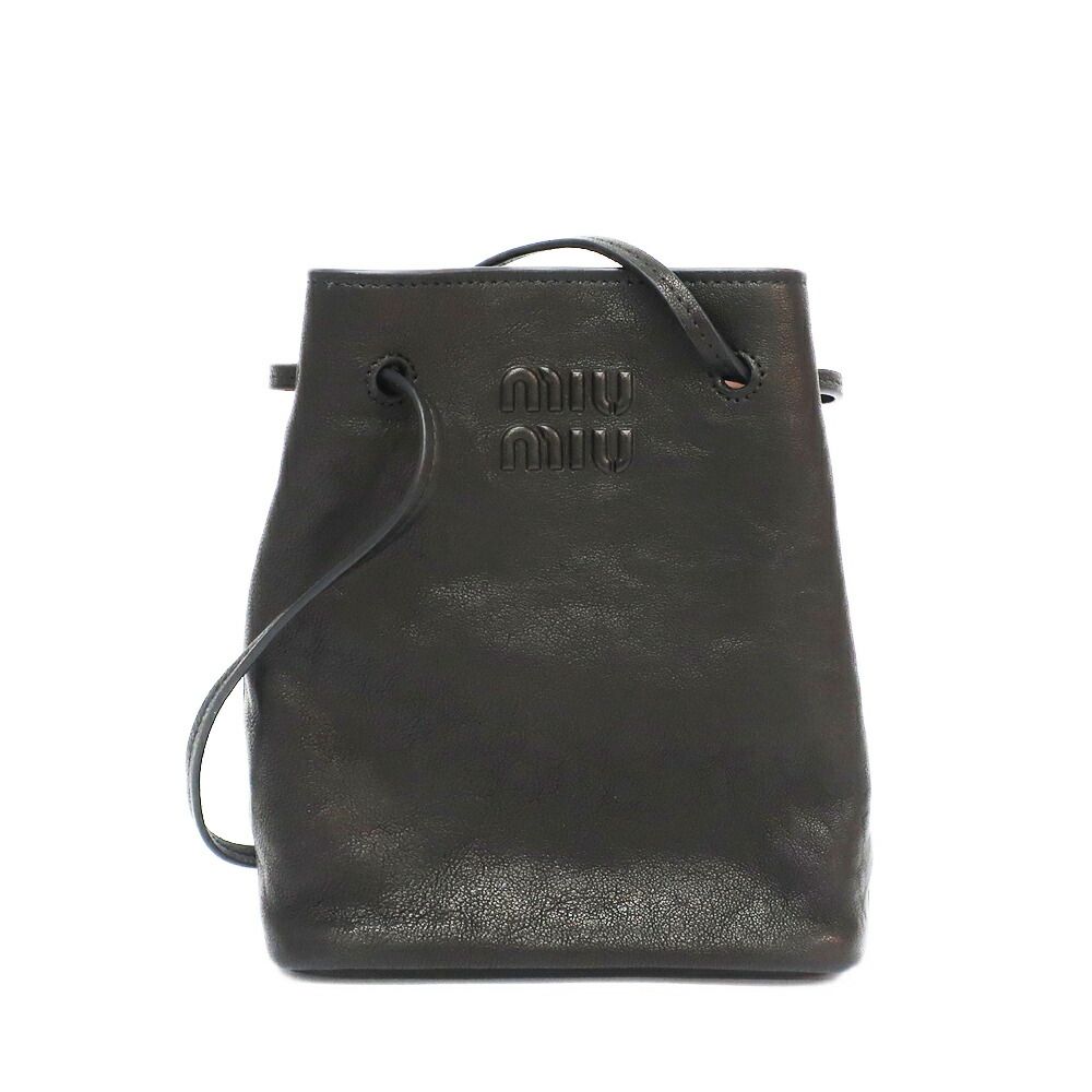 【天白】ミュウミュウ ショルダーバッグ ミニバッグ ブラック ゴールド金具 レザー ヴィンテージ加工 ロゴ 鞄 レディース 美品