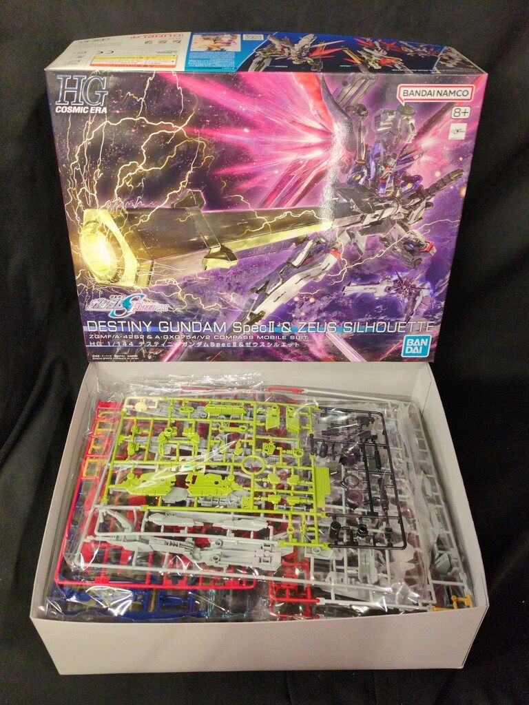 BANDAI SPIRITS HG 1/144 機動戦士ガンダムSEED FREEDOM デスティニーガンダムSpecII&ゼウスシルエット 258