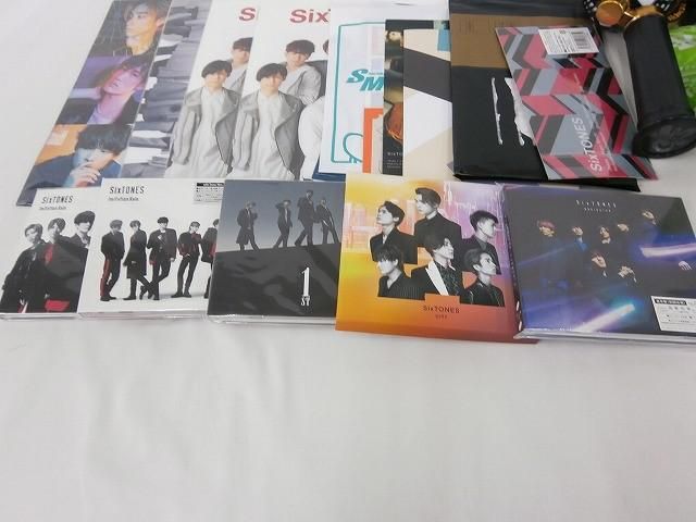 (西多め)INI_DVD/CD/うちわ/ペンラ/クリアファイル/カードセット 中古品 SixTONES クリアファイル うちわ ペンライト CD 等 グッズ