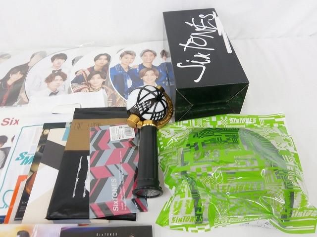 中古品 SixTONES クリアファイル うちわ ペンライト CD 等 グッズ