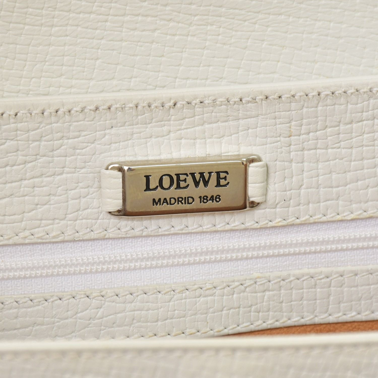 LOEWE ロエベ レザーショルダーバッグ ワンショルダーバッグ 