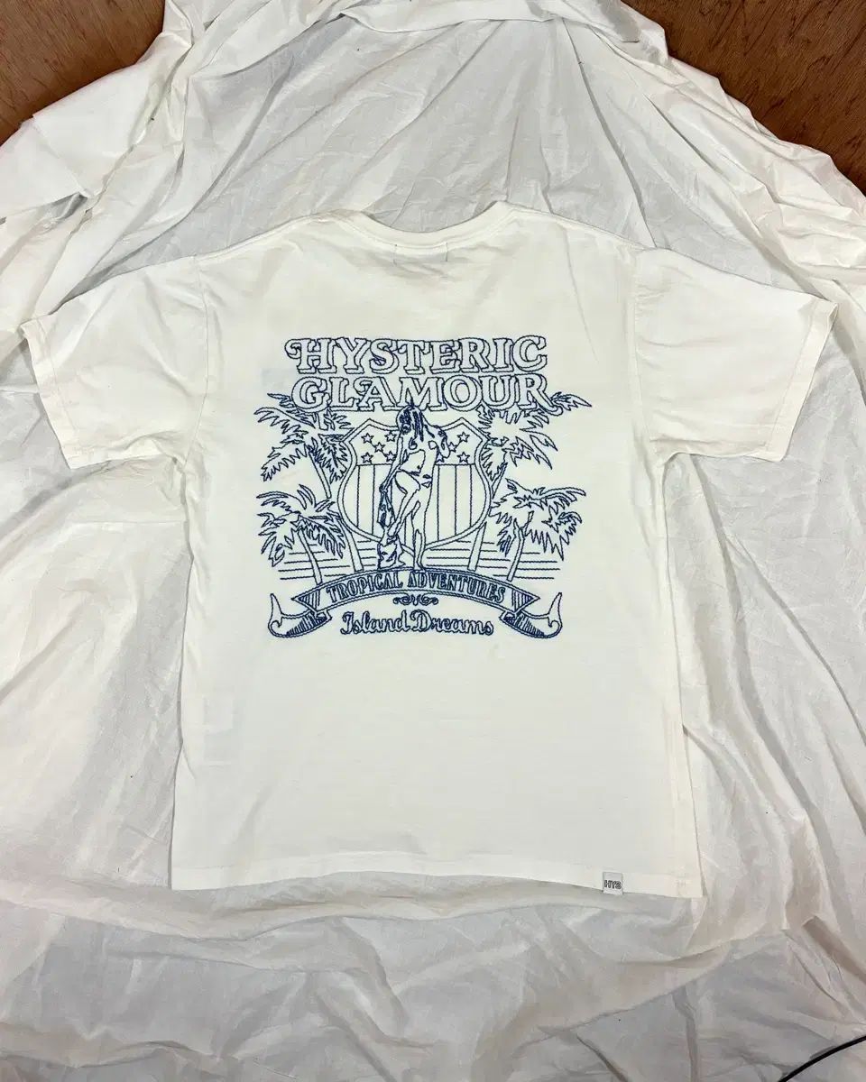 HYSTERIC GLAMOUR ヒステリックグラマー トロピカルアドベンチャー 刺繍 Tシャツ
