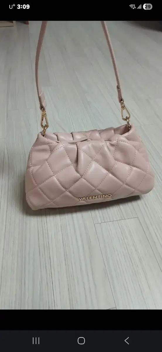 ヴァレンティノ キルティング ショルダーバッグ 新品