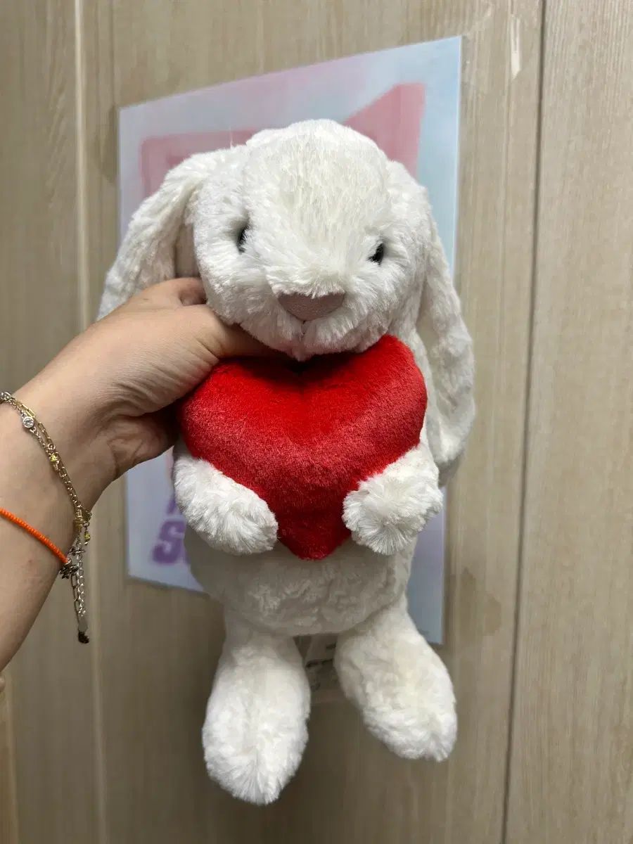 JELLYCAT（ジェリーキャット）ハート うさぎ 31cm