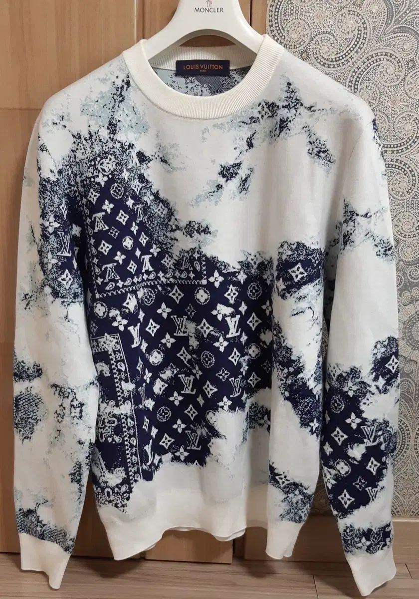 Louis Vuitton バンダナ ニット XL サイズ (限定モデル / 百貨店購入)