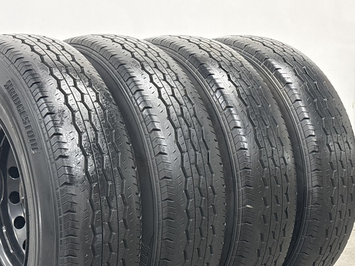 美品 バリ溝】トヨタ 200 ハイエース 15in 6J +35 PCD139.7
