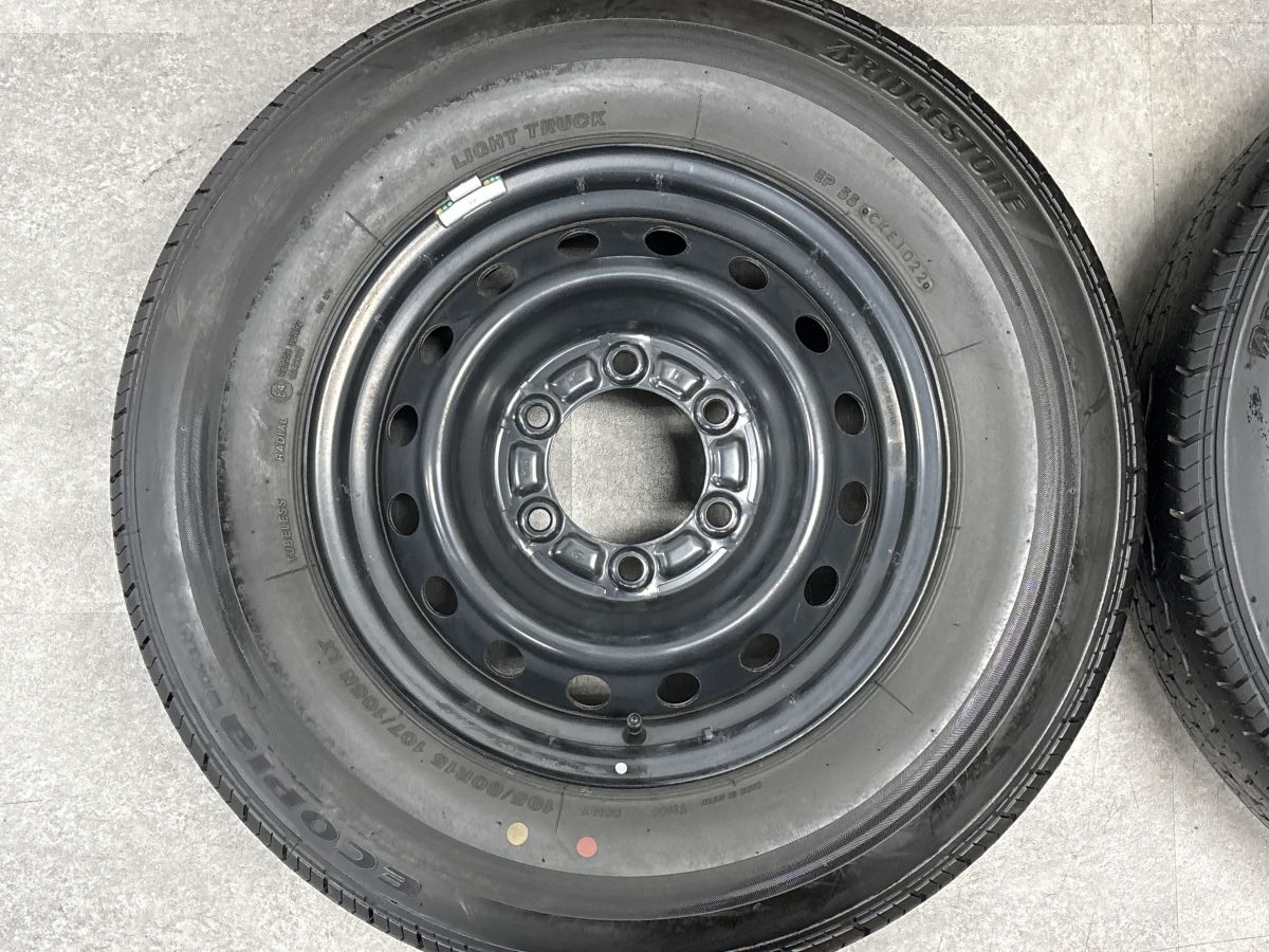 美品 バリ溝】トヨタ 200 ハイエース 15in 6J +35 PCD139.7