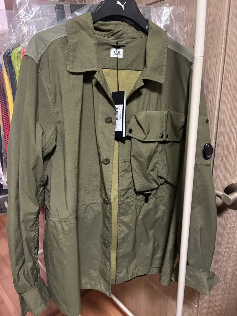 C P カンパニー オーバーサイズシャツ XXL (スクラッチ 新品)