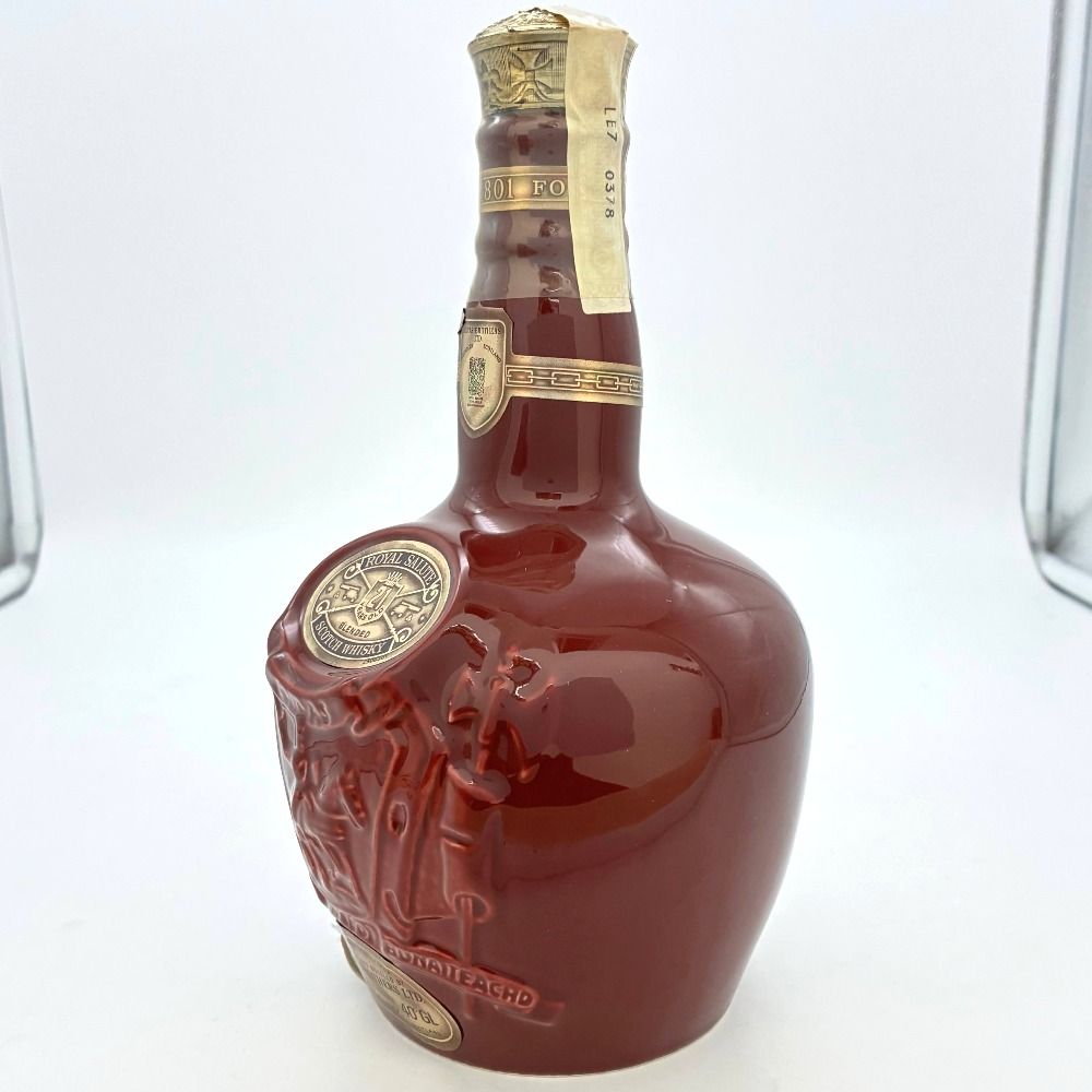 ロイヤルサルート 21年 陶器ボトル 700ml 古酒 - メルカリ