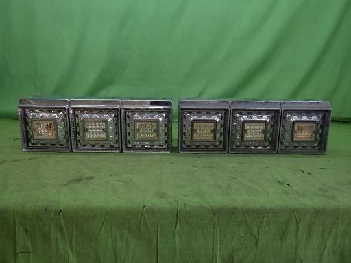 【中古】社外 角 3連テールランプ 左右