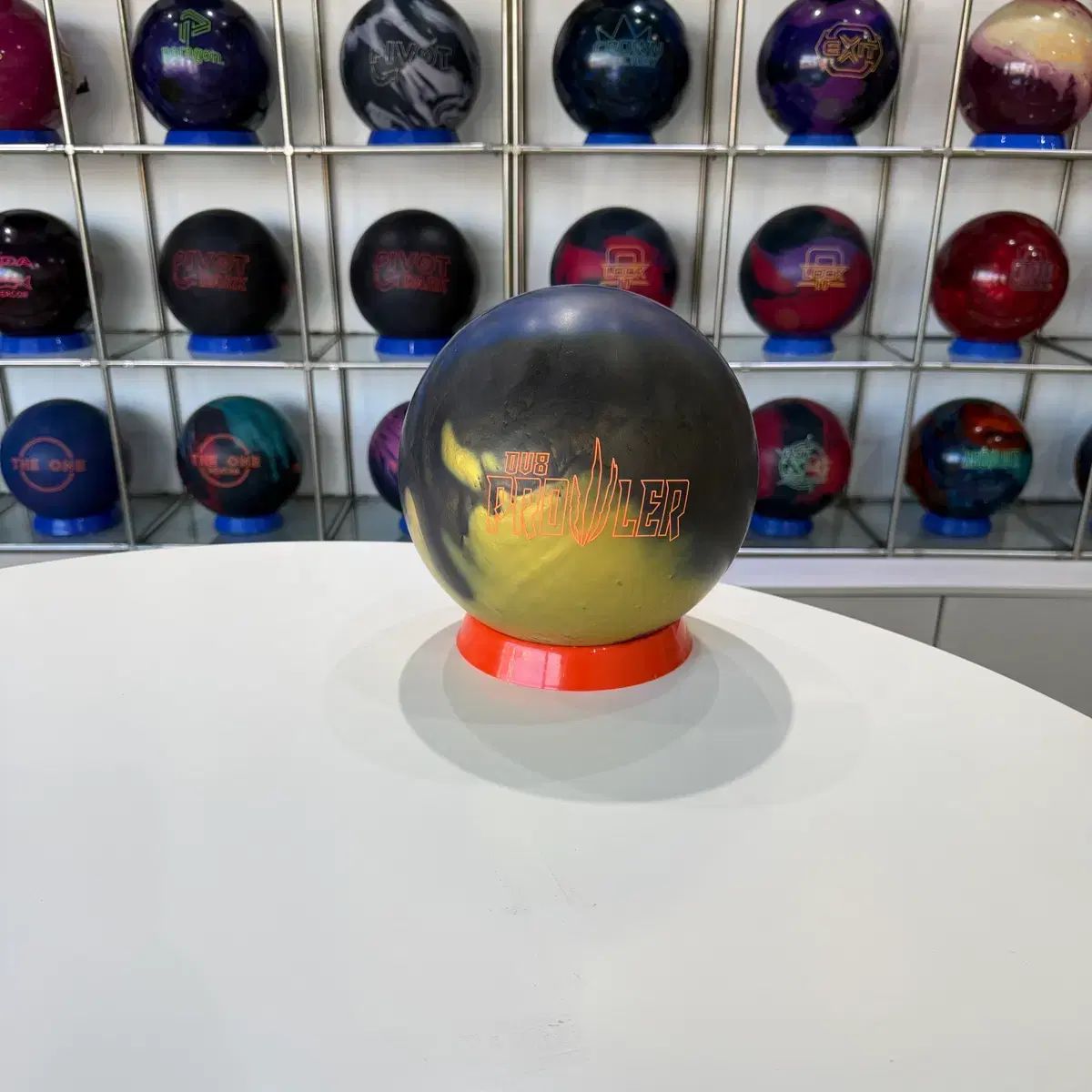 フラウザー(中古ボーリングボール)( 14 パウンド)