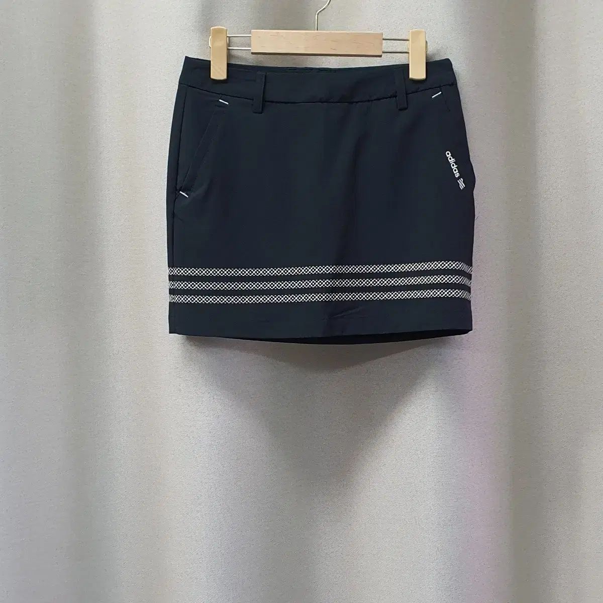 未使用adidasゴルフウェア ストレッチスカート