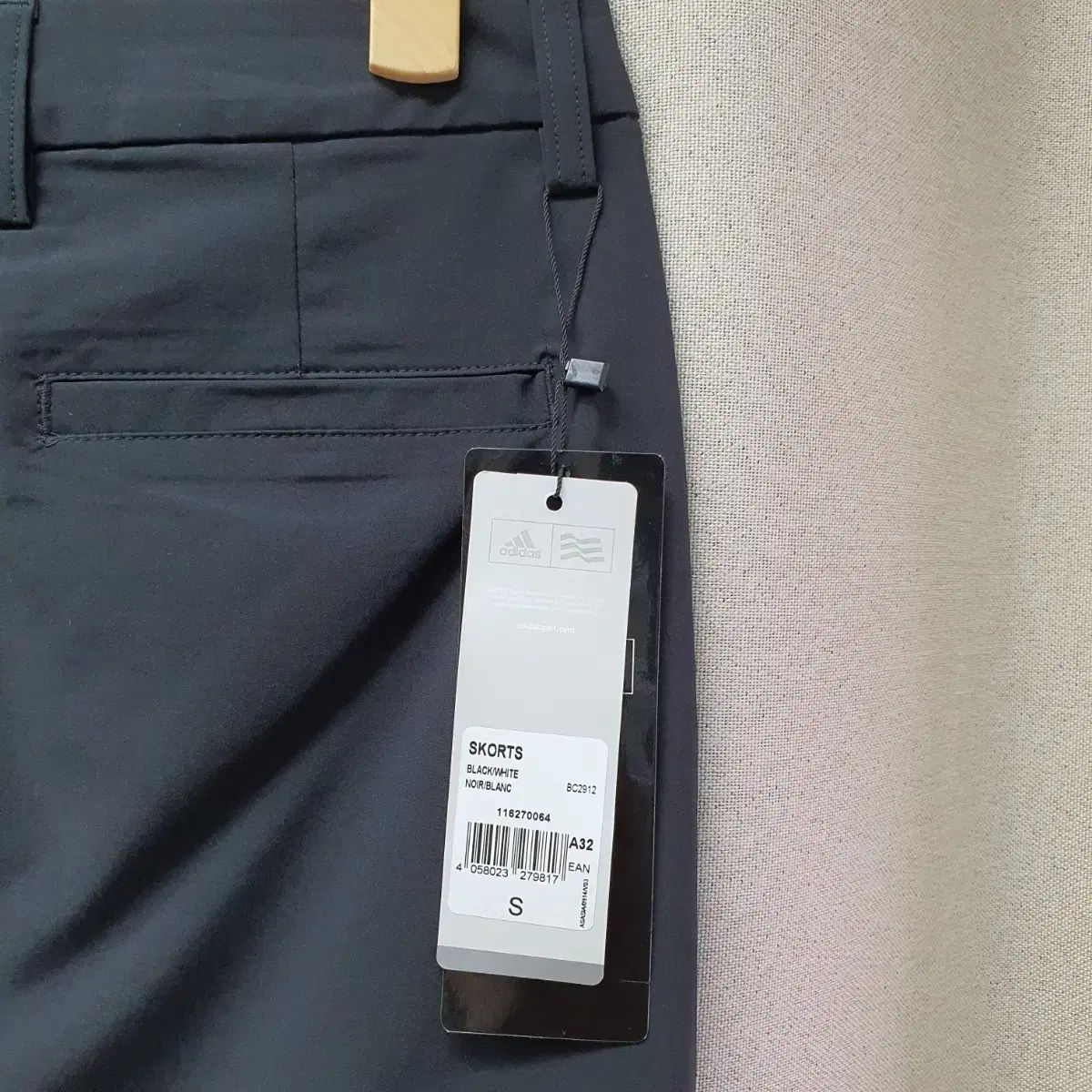 未使用adidasゴルフウェア ストレッチスカート