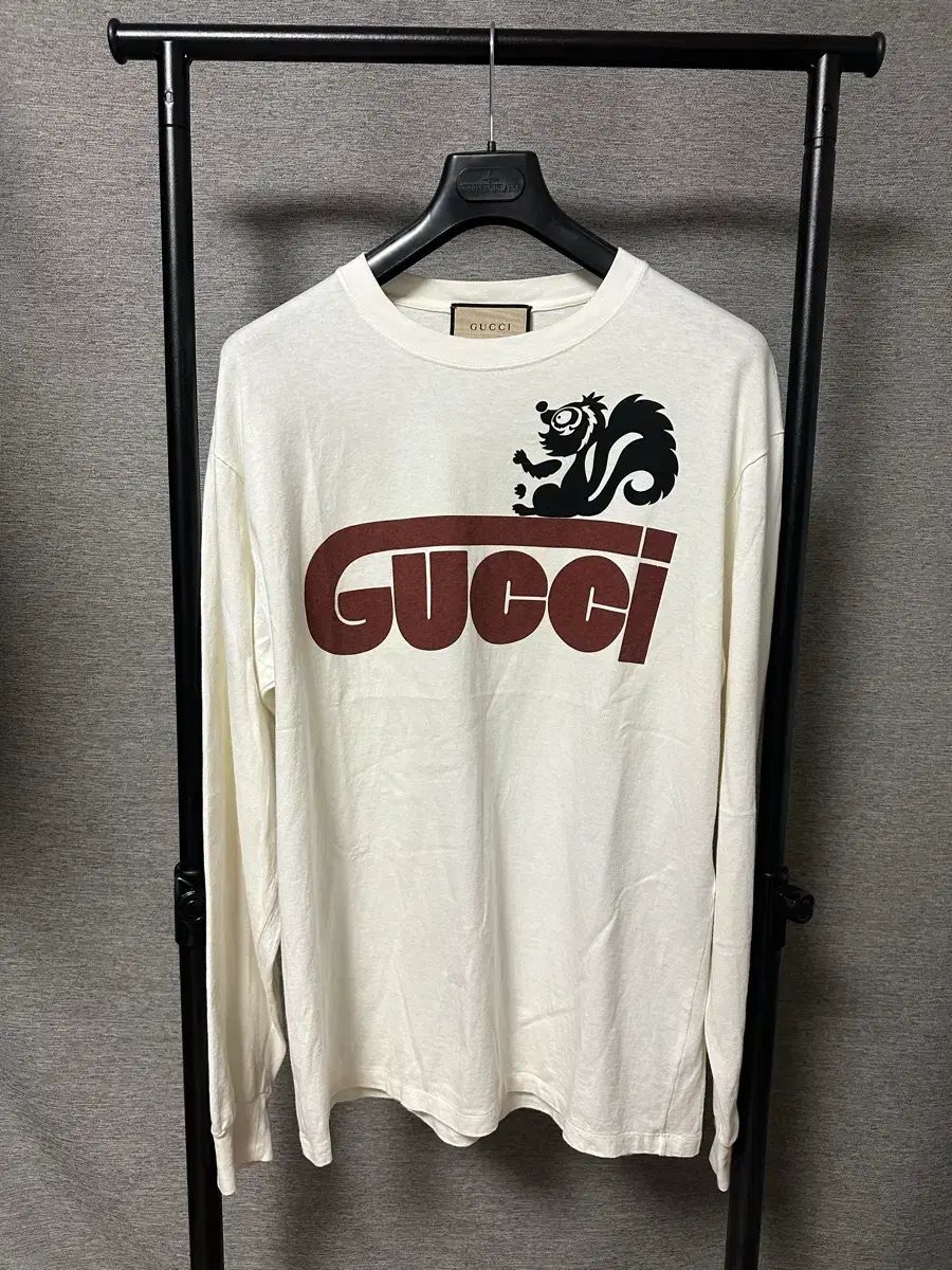 グッチ スカンク レタリングロゴ ロングスリーブ (M)