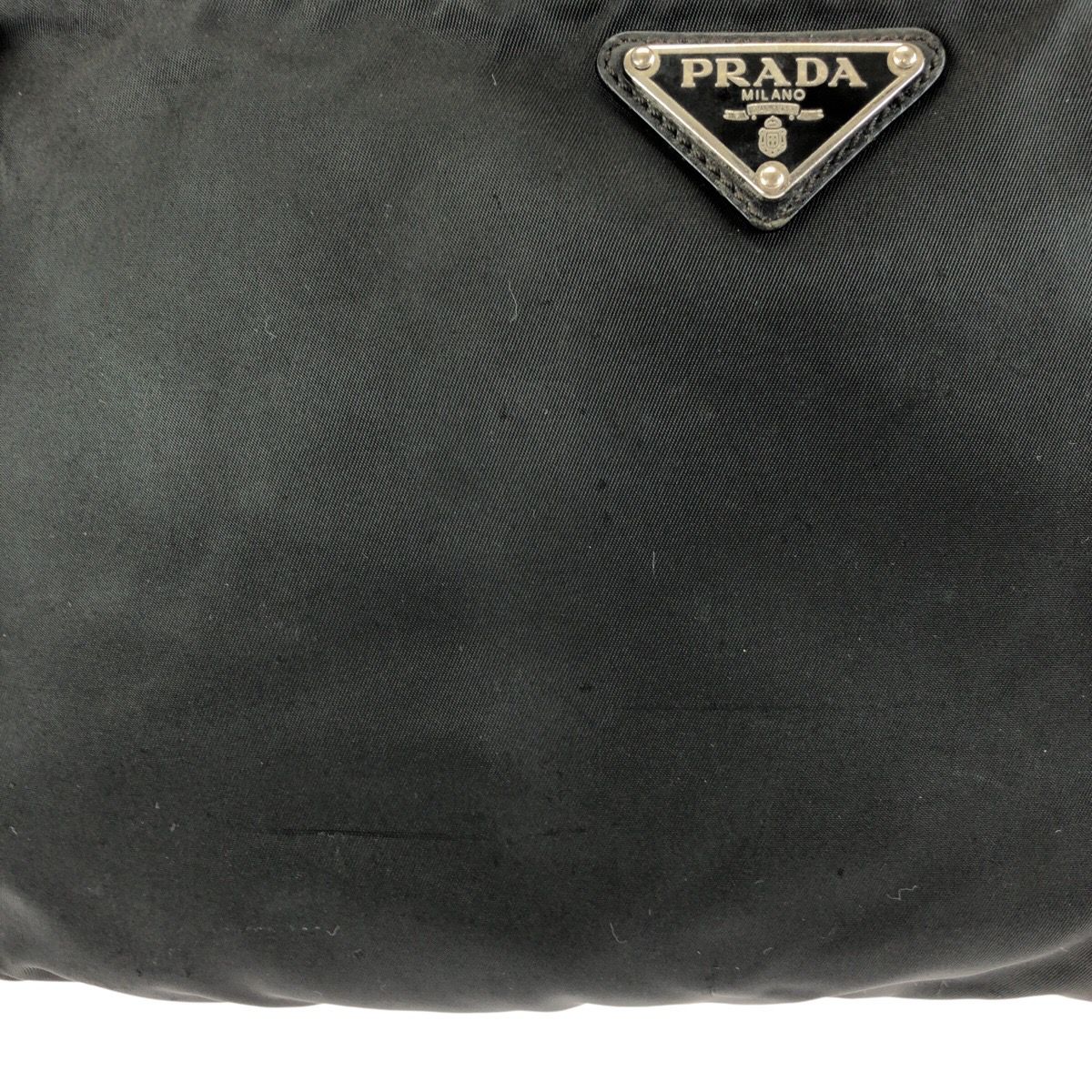 美品 PRADA プラダ テスート 三角ロゴプレート ブラック 黒 シルバー