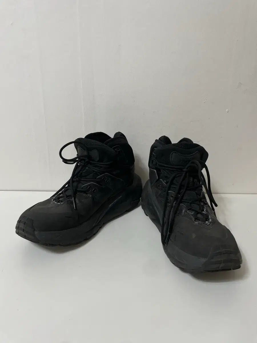 275 HOKA ホカ ゴアテックス カー トレッキングシューズ 正規品