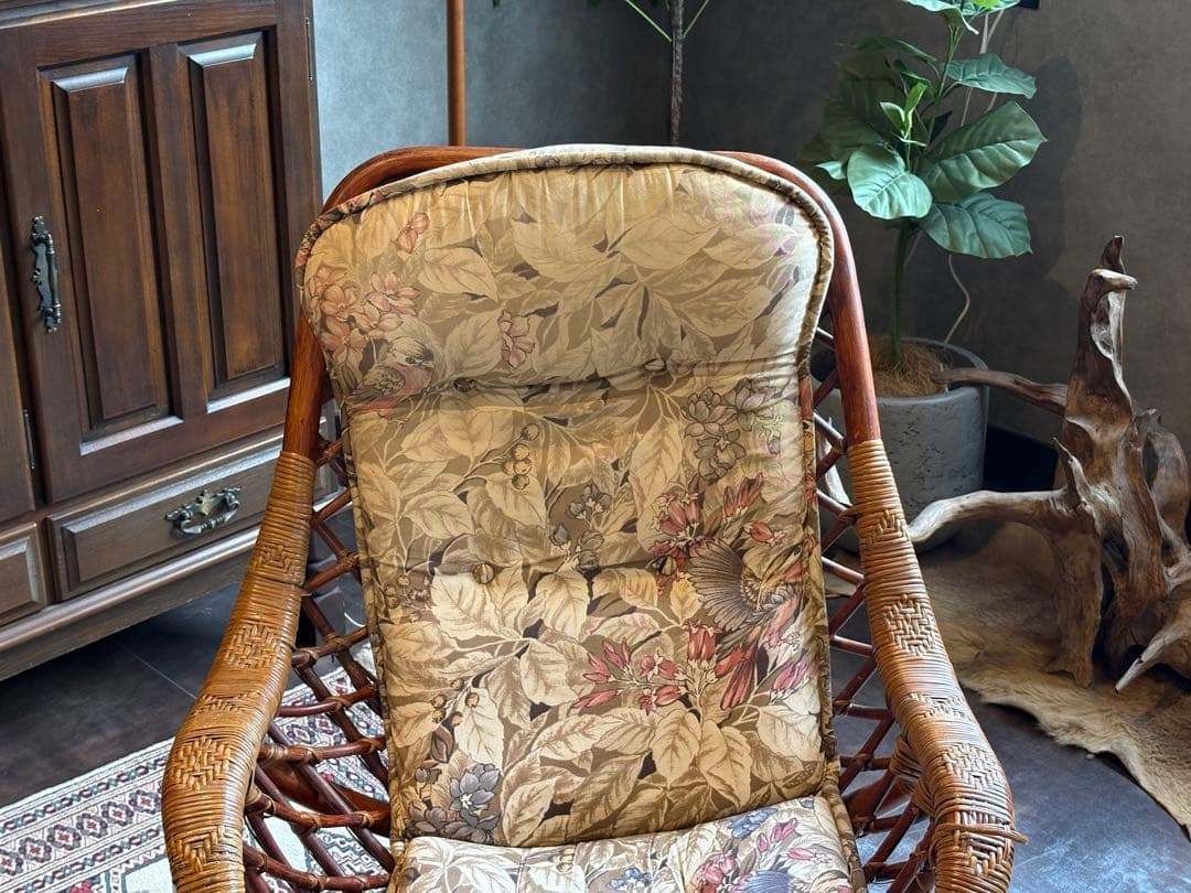 KOIZUMI ラタン回転チェア　リゾートチェア　籐　ソファ　レトロ家具　IG KOIZUMI ラタン回転チェア リゾートチェア 籐 ソファ レトロ家具 IG
