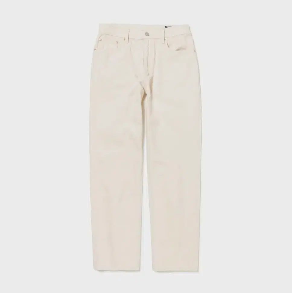 30 DEMIL Lot 029 オフホワイト